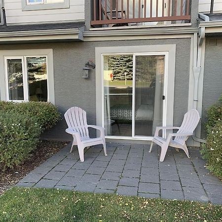 New! Cozy Rocky Mountain Chalet Managed By Little Sister Getaways キャンモア エクステリア 写真